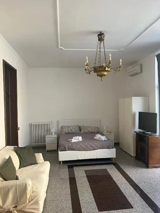 Domus Pretorio, Roma Centro 아파트