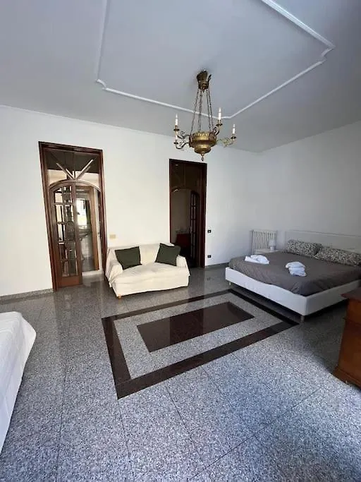 Domus Pretorio, Roma Centro Apartment Italy